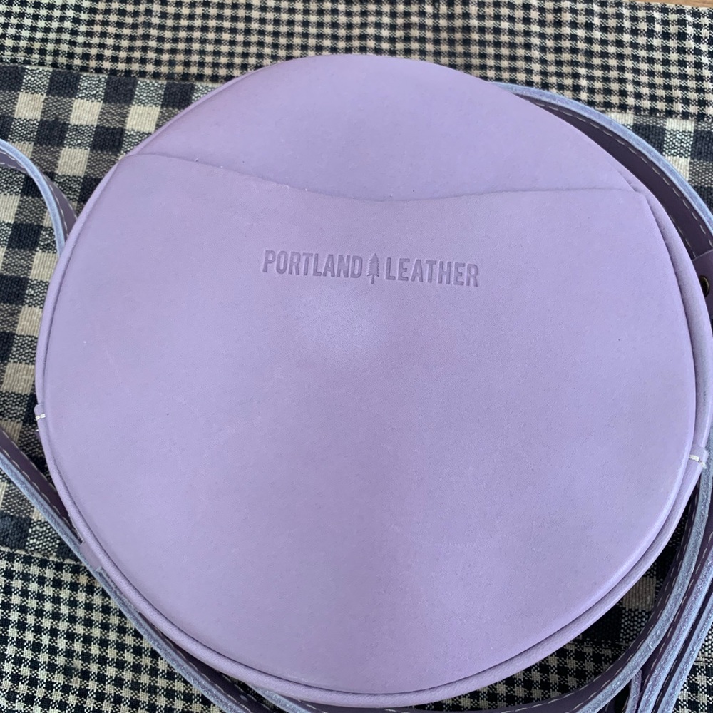Portland Leather circle crossbody